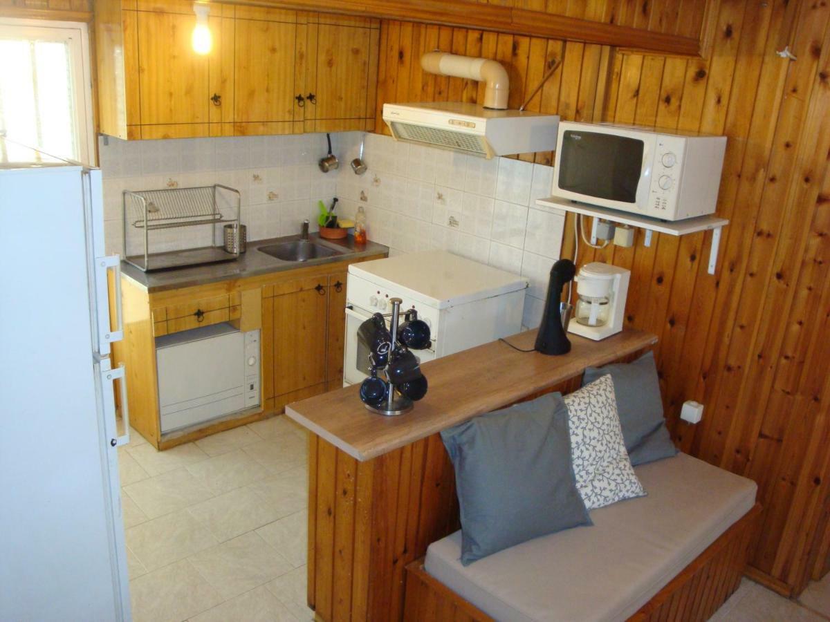 Three Bedroom Country House Magoula  Zewnętrze zdjęcie