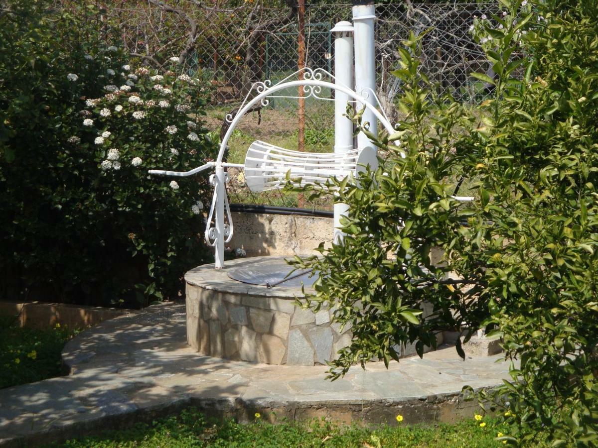 Three Bedroom Country House Magoula  Zewnętrze zdjęcie