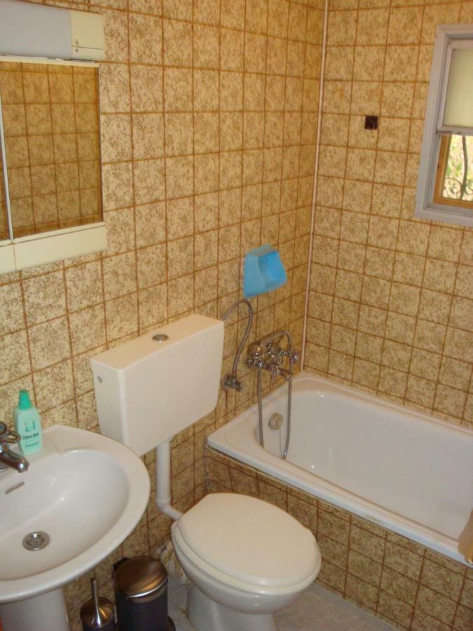 Three Bedroom Country House Magoula  Zewnętrze zdjęcie