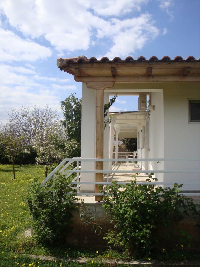 Three Bedroom Country House Magoula  Zewnętrze zdjęcie